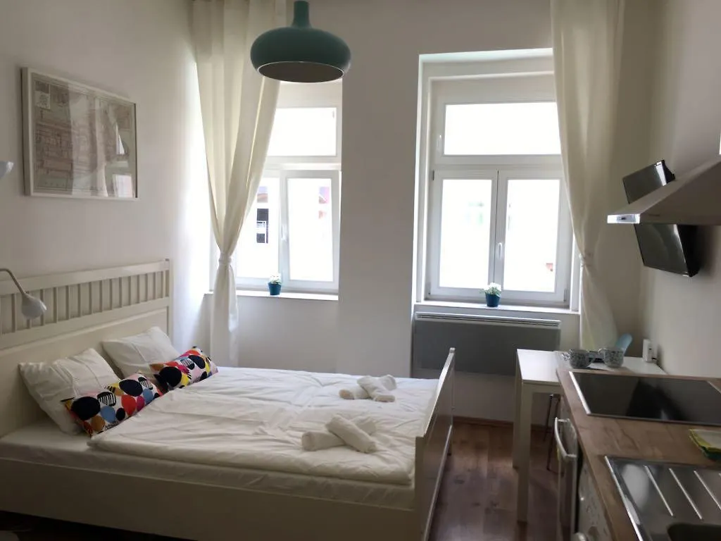 Apartment Cimburkova 9 Hotel Prague